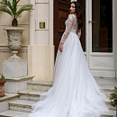 Закрытое свадебное платье с рукавами фото