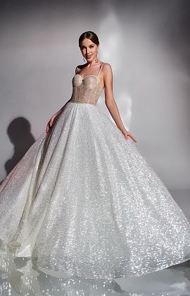 Блестящее свадебное платье бюстье фото
