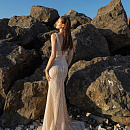 Блестящее кружевное свадебное платье русалка фото