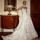 Роскошное свадебное платье из авторского кружева фото