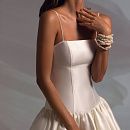 Короткое свадебное платье с заниженной талией фото
