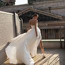 Красивое свадебное платье с разрезом фото