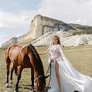 Нежное свадебное платье в стиле бохо фото