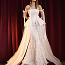 Дизайнерское кружевное платье с фатиновой юбкой фото