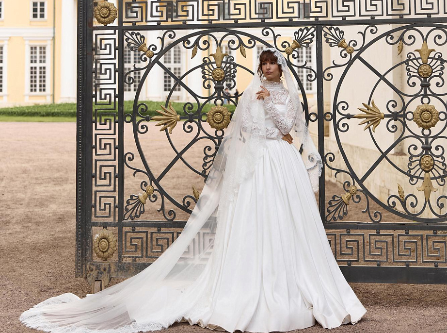 Свадебное платье с кружевным топом фото