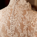 Пышное кружевное свадебное платье со съемным болеро фото