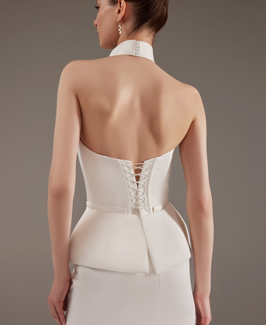 Утонченный комплект из стрейч атласа фото