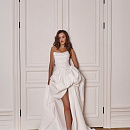 Стильное платье с обвесами из бусин на корсете фото