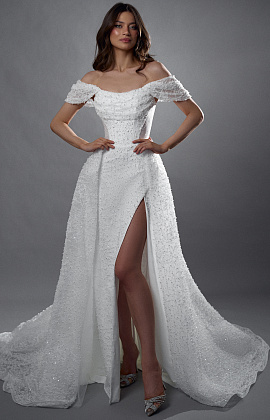 Кружевное платье-русалка с бисером и со съемным шлейфом фото