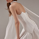 Лаконичный свадебный комплект с юбкой плиссе фото