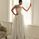 Роскошное кружевное свадебное платье с чокером фото