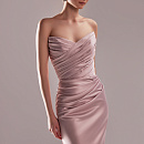 Вечернее платье силуэта-русалка из атласной ткани фото