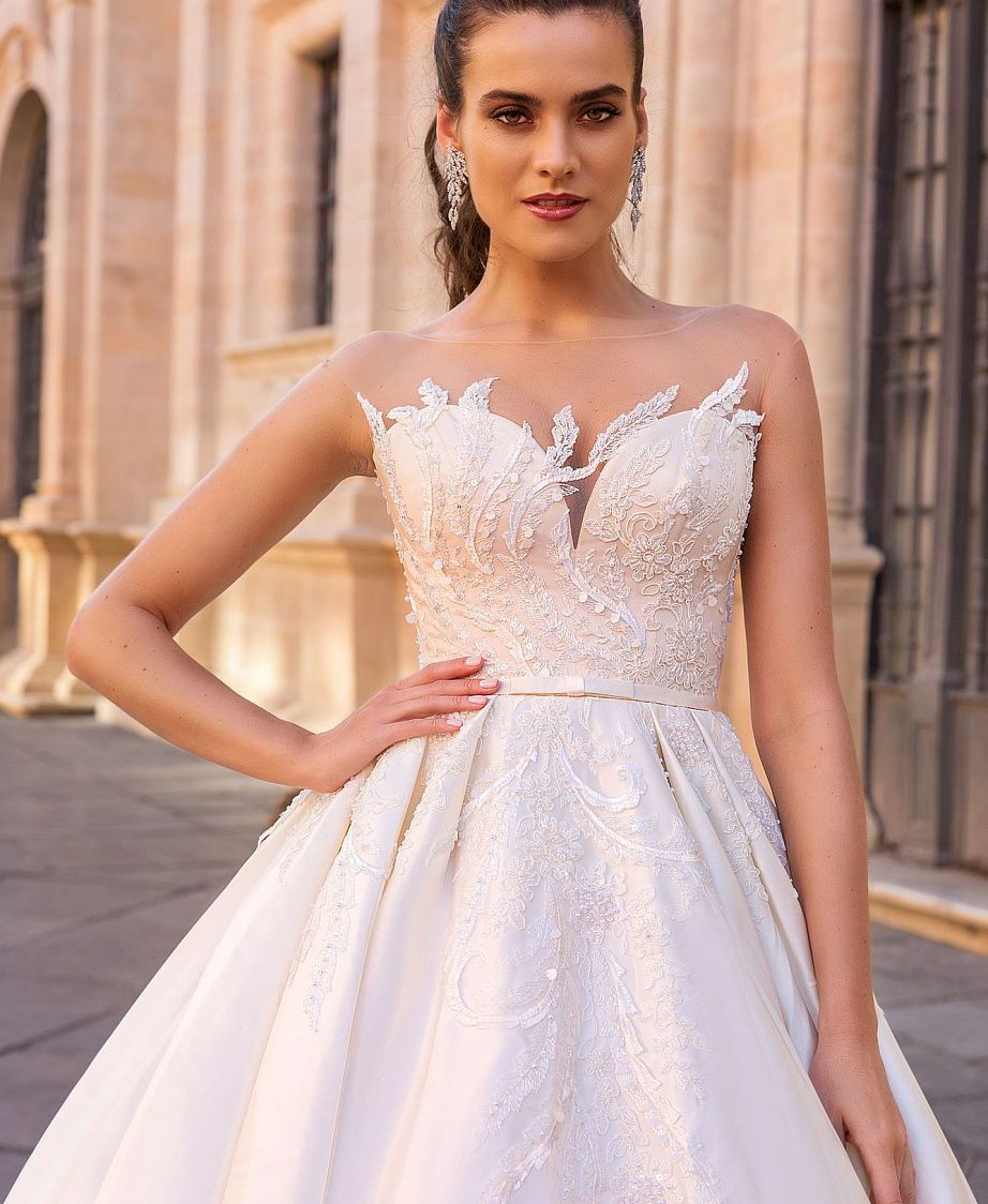 Свадебное платье Crystal Design Lara фото