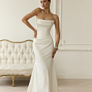 Атласное свадебное платье со съемными жемчужными бретелями фото