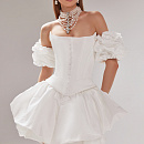 Короткий свадебный комплект с корсетом из тафты с буфами фото