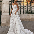Необычное кружевное свадебное платье фото