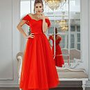 Красное платье из фатина фото