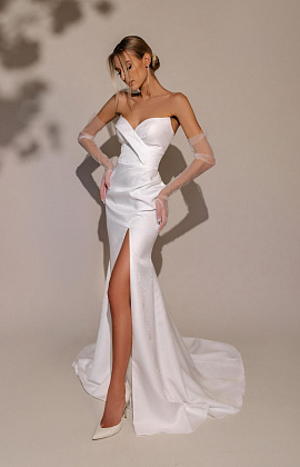 Эффектное свадебное платье в стиле минимализм фото