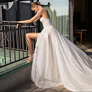 Роскошное мерцающее свадебное платье фото