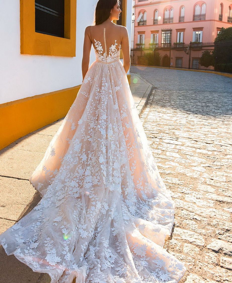 Свадебное платье Crystal Design Lizel фото