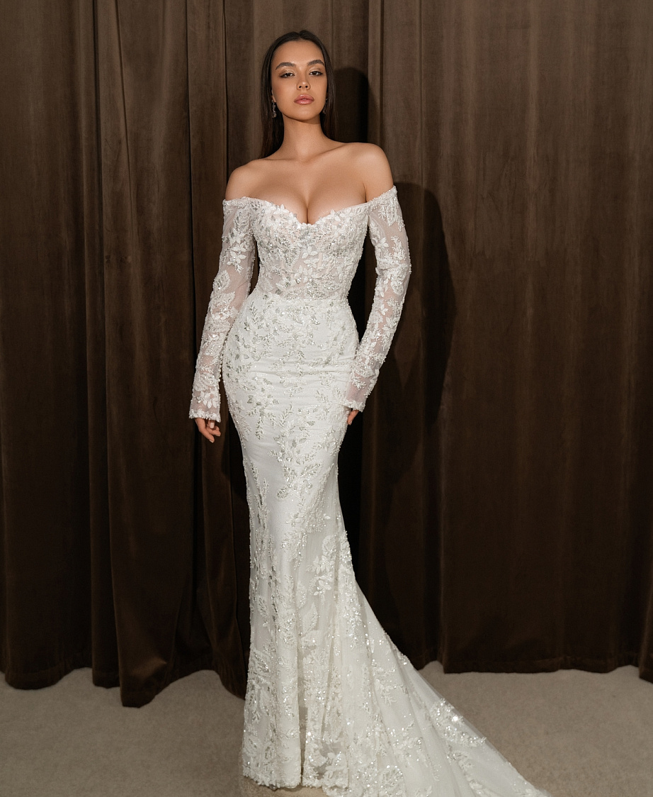 Роскшная рыбка с кружевными рукавами фото