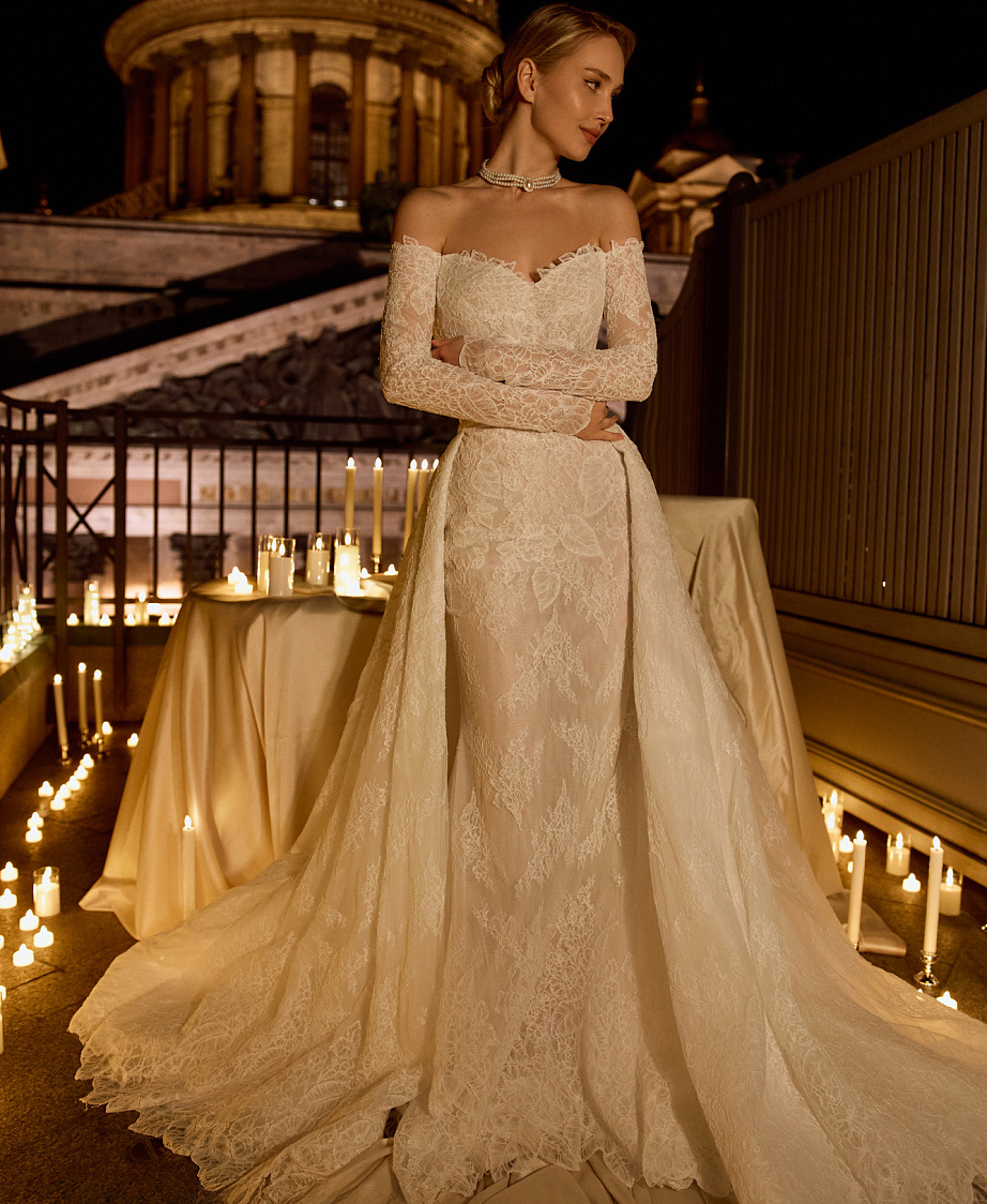 Кружевное платье-русалка со съемным шлейфон и длинными рукавами фото