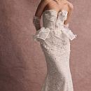 Кружевное платье с 3Д цветами и съемкой баской фото