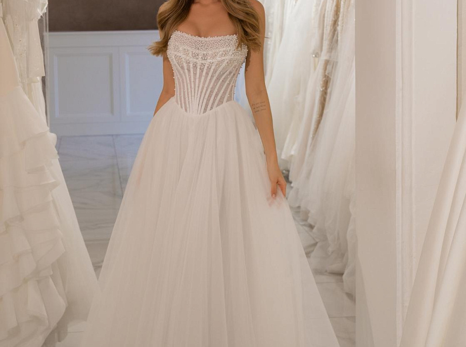 Свадебное платье расшитое жемчужинами фото