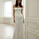 Атласное свадебное платье рыбка со съемным шлейфом фото