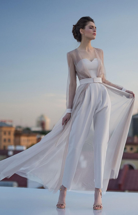 Комбинезон брючный вечерний с накидкой фото