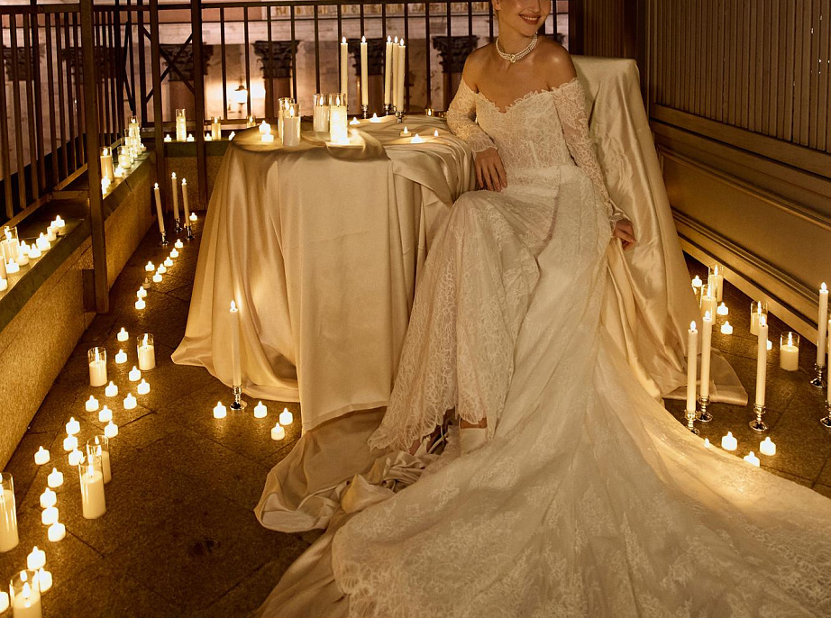 Кружевное платье-русалка со съемным шлейфон и длинными рукавами фото