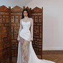 Стильный комплект с кружевным платьем внутри фото