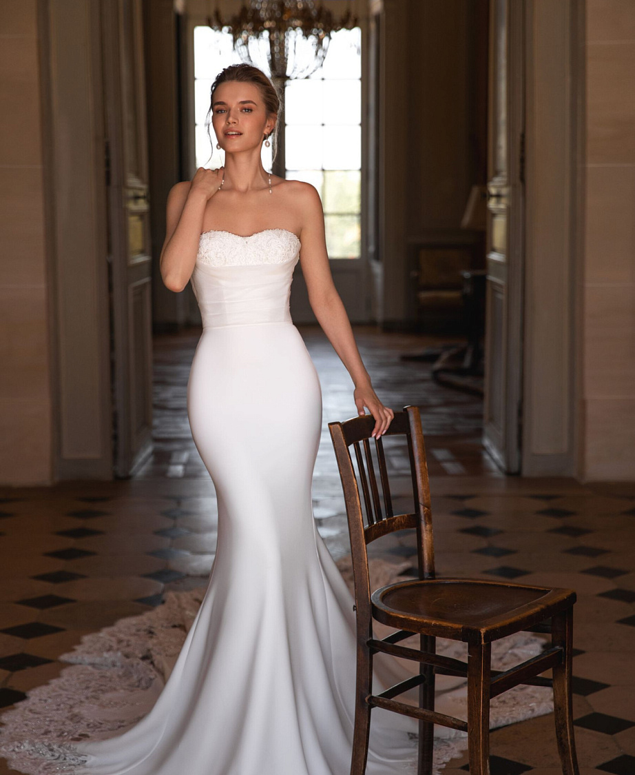 Нежная русалка со съемными рукавами фото