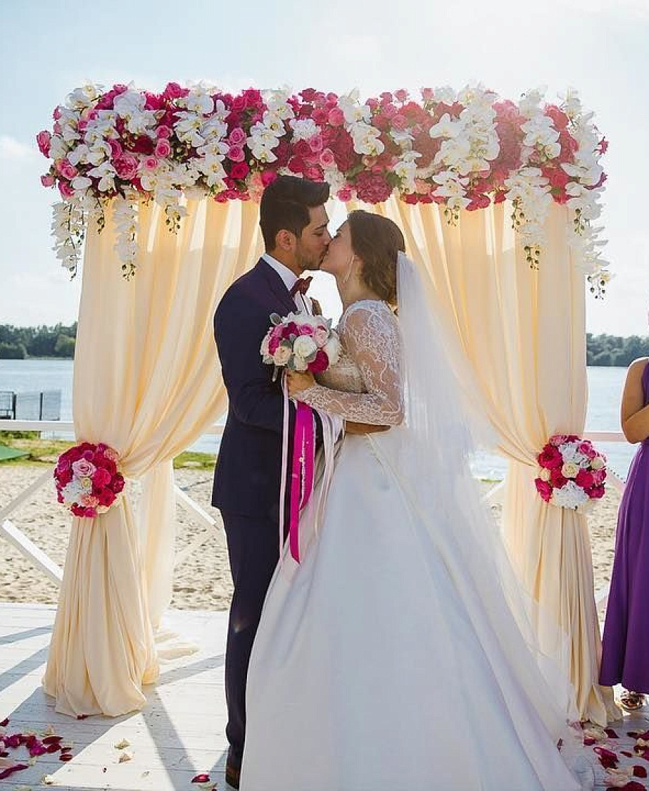 Невеста ЛЮДМИЛА фото