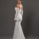 Кружевное свадебное платье русалка с  бусами фото