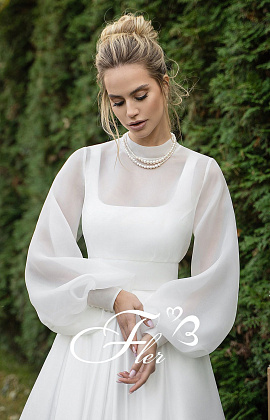 Лаконичное свадебное платье с квадратным вырезом плюс сайз фото