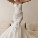 Нежный комплект с кружевным корсетом и юбкой-рыбкой фото