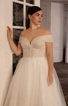 Красивое свадебное платье большого размера