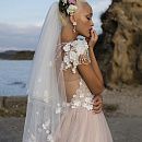 Свадебное платье бохо с цветочным кружевом