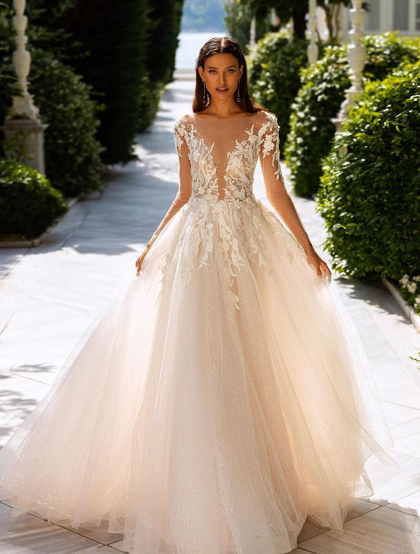 Свадебное платье кружевное – купить с примеркой в салоне Диадема