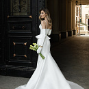 Стильный свадебный комплект из ткани микадо  фото