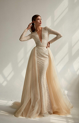 Роскошное сверкающее свадебное платье фото