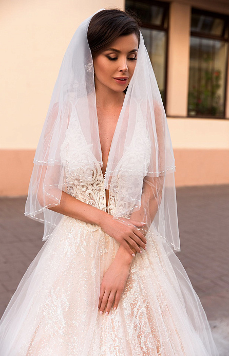 Свадебная фата с жемчужинами фото