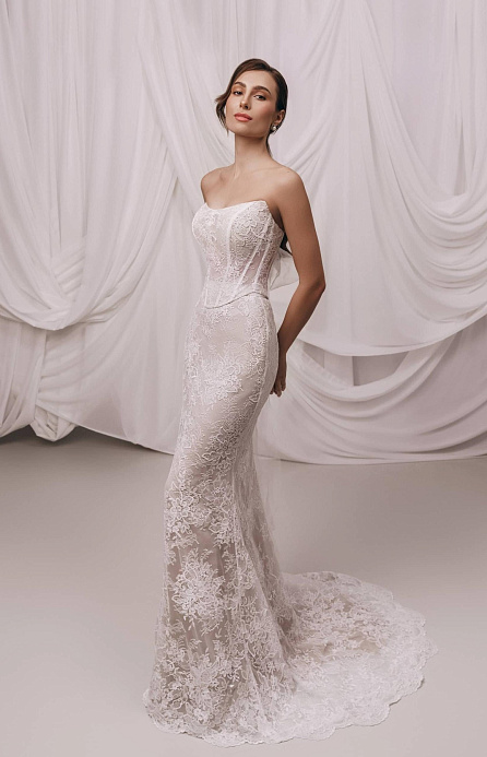 Кружевной корсет из юбки и корсета фото