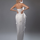 Атласное свадебное платье-футляр с каллами фото