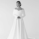 Классическое  свадебное палетье А- силуэта из микадо фото