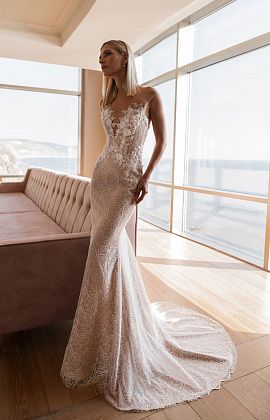Свадебное платье русалка с красивым кружевом