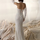 Расшитое свадебное платье-русалка с бусами фото