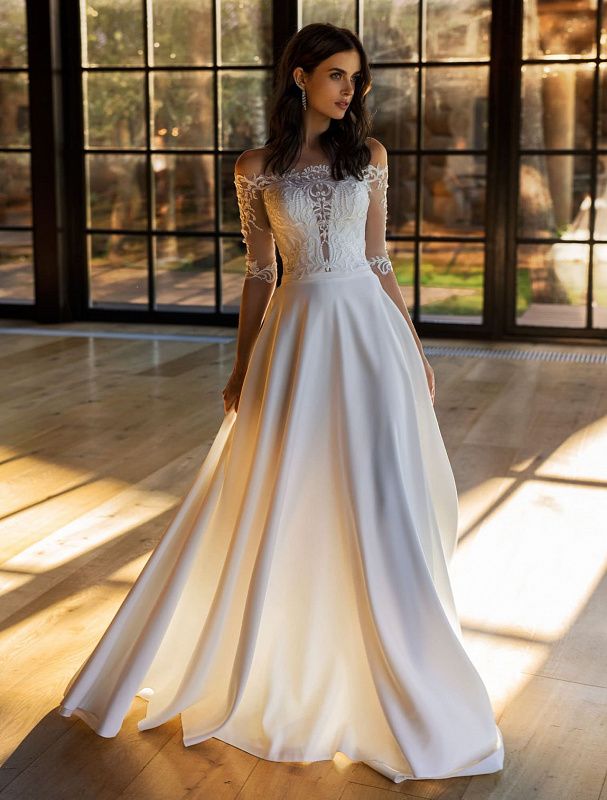 классическое атласное свадебное платье