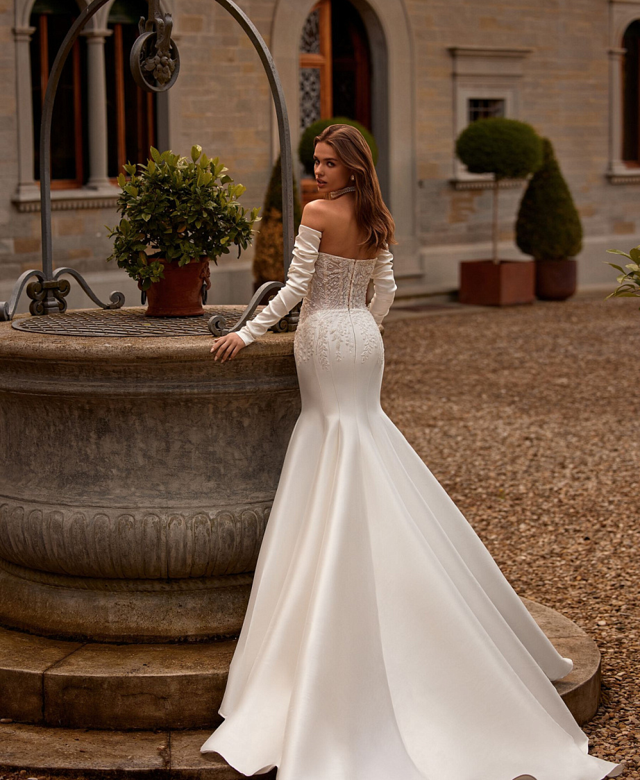 Свадебное платье рыбка из микадо с заниженной талией фото